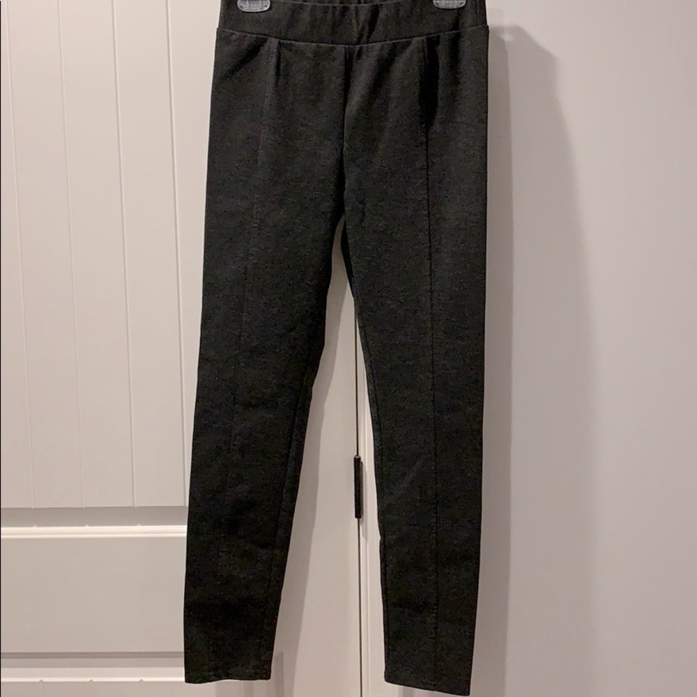 Dark gray leggings